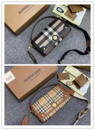 Picture of Burberry Lady Handbags _SKUfw137451038fw